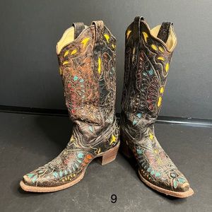 Western boots with butterfly pattern
